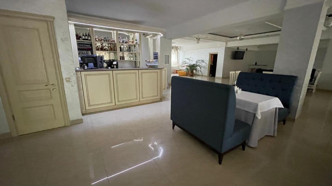 Yunist Otel İvano-Frankivsk Dış mekan fotoğraf